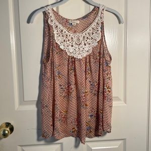 Polka dot floral lace tank top barely worn size small